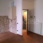 Affitto 3 camera appartamento di 89 m² in Abbiategrasso