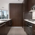 Appartement de 753 m² avec 2 chambre(s) en location à Vancouver