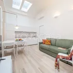 Rent 2 bedroom apartment of 50 m² in Milano