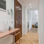 Rent 3 bedroom apartment of 69 m² in Milano