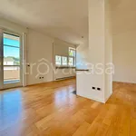 Rent 3 bedroom apartment of 100 m² in Milano