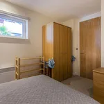 Rent 2 bedroom flat in Wales