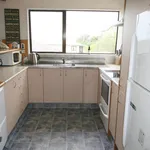 Rent 4 bedroom house in Whangamata