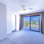 Rent 3 bedroom apartment in Mooloolaba