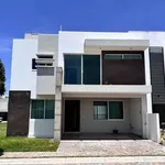 Rent 3 bedroom house of 242 m² in Puebla City