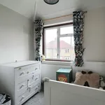 Rent 3 bedroom flat in East Of England