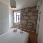 Rent 1 bedroom apartment of 55 m² in Porto