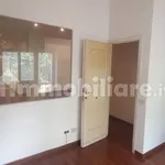 Rent 4 bedroom apartment of 120 m² in Rome