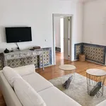 Rent 3 bedroom apartment of 152 m² in Lisbon