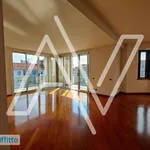 Affitto 4 camera appartamento di 200 m² in Cuneo