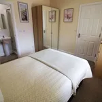 Rent 5 bedroom house in Doncaster