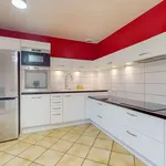 Maison de 117 m² avec 5 chambre(s) en location à Francheville