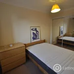 Rent 2 bedroom flat in Edinburgh