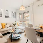 Rent 4 bedroom apartment in Valencia