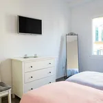 Rent 2 bedroom apartment of 70 m² in Málaga