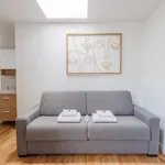 Studio of 172 m² in Paris