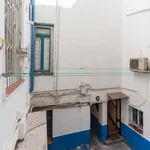 Rent a room of 150 m² in madrid