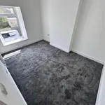 Rent 3 bedroom flat in Wales