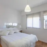 Rent 3 bedroom house in Valencia