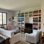 Rent 7 bedroom apartment of 145 m² in Firenze