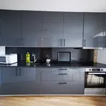 Rent 9 bedroom house in Porto