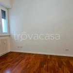 Affitto 4 camera appartamento di 141 m² in Roma