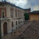 Affitto 3 camera casa di 100 m² in Reggio nell'Emilia