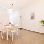 Rent 6 bedroom apartment in Valencia