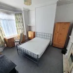 Rent 3 bedroom house in Yorkshire And The Humber