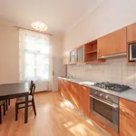 Pronajměte si 2 ložnic/e byt o rozloze 62 m² v Prague