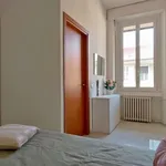 Rent 1 bedroom apartment in milan