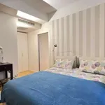 Rent 2 bedroom apartment of 55 m² in Milan