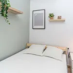 Rent a room of 99 m² in Valladolid