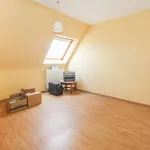 Appartement de 150 m² avec 3 chambre(s) en location à Jodoigne