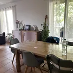 Maison de 124 m² avec 5 chambre(s) en location à L'Isle-Jourdain