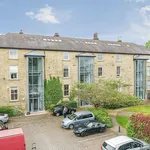 Rent 2 bedroom apartment in Yorkshire And The Humber