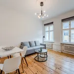 Rent 1 bedroom apartment of 40 m² in Berlin