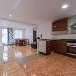 Rent a room of 130 m² in valencia