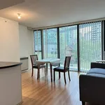 Appartement de 581 m² avec 1 chambre(s) en location à Vancouver