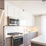 Rent 3 bedroom apartment in Manhattan