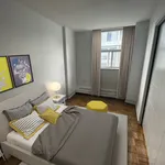 2 bedroom apartment of 1011 sq. ft in Toronto