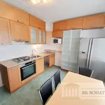 Rent 4 bedroom apartment of 80 m² in Prague