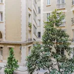 Rent 3 bedroom apartment of 81 m² in paris