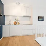 Huur 1 slaapkamer appartement van 517 m² in Amsterdam