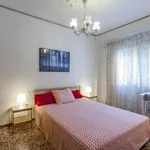 Rent 3 bedroom apartment in Valencia