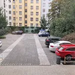 Pronajměte si 3 ložnic/e byt o rozloze 100 m² v Prague