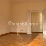 Rent 5 bedroom apartment of 172 m² in Rome