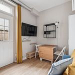 Rent 1 bedroom apartment of 12 m² in Paris