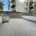 Affitto 3 camera appartamento di 110 m² in Catania