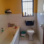 Rent 1 bedroom apartment in Port Elizabeth